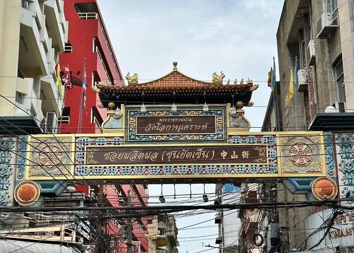 曼谷唐人街三层独栋洋楼24小时自助入住 * Bangkok