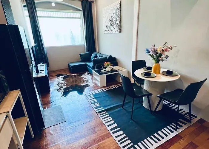 曼谷唐人街三层独栋洋楼24小时自助入住 Bangkok